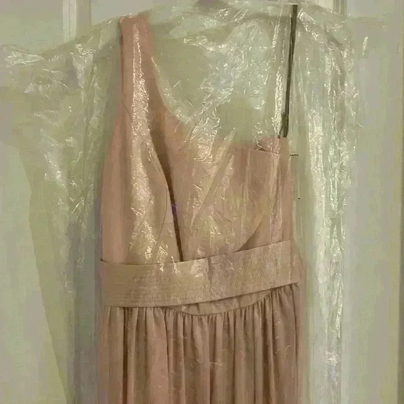 Vera Wang One Shoulder Dress - Picture 4 of 11